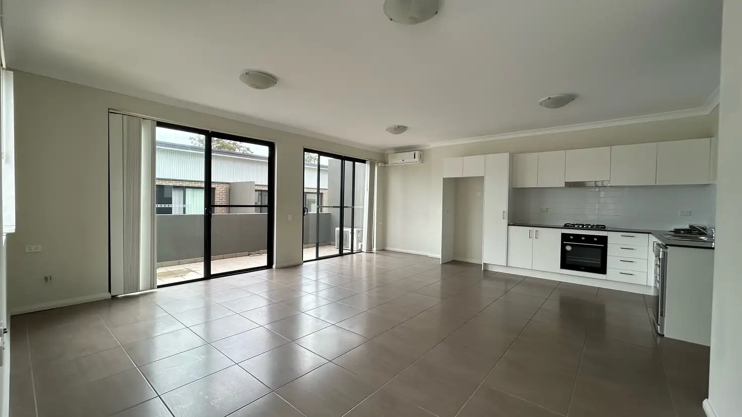 Main view of Homely unit listing, 14/9 Bogalara Road, Old Toongabbie NSW 2146