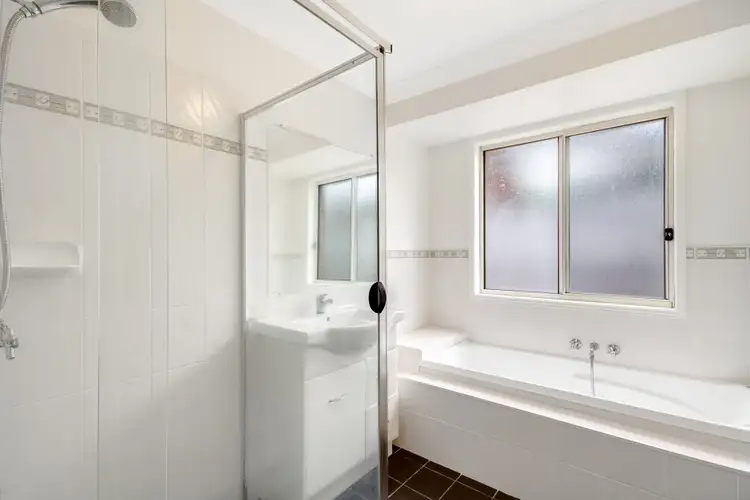 Fifth view of Homely house listing, 4 Greendale Place, Banora Point NSW 2486