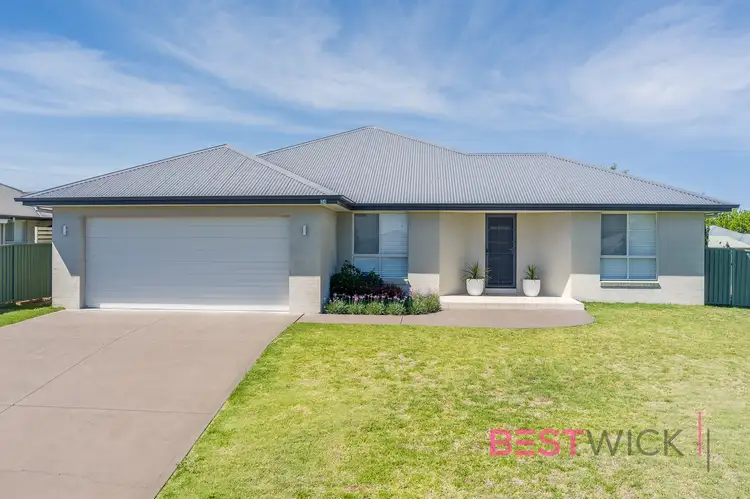 24 Munro Street, Windradyne NSW 2795
