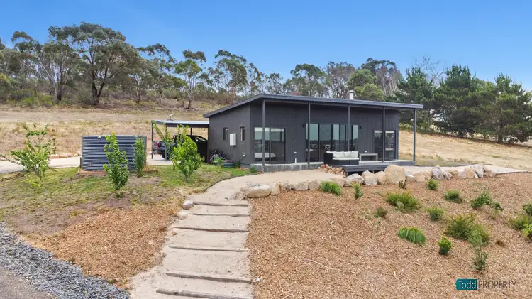 110 Hall Road, Heathcote VIC 3523