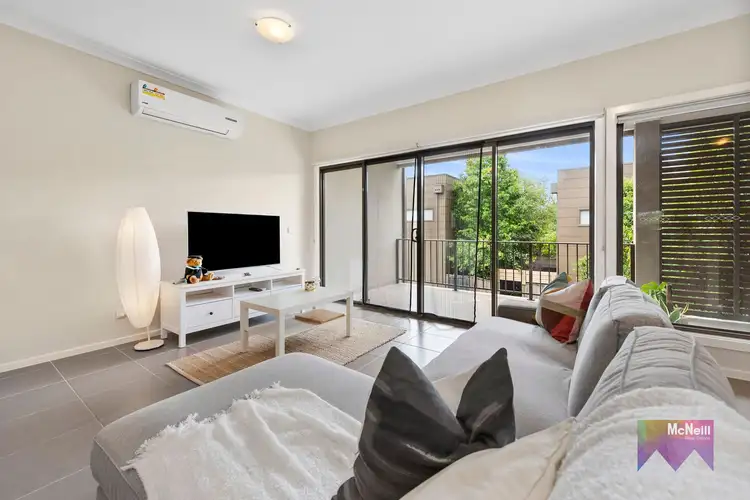 Fifth view of Homely unit listing, 3 Zeta Circuit, Cranbourne North VIC 3977