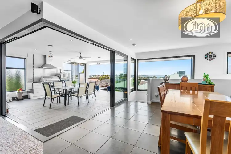 Second view of Homely house listing, 5 Duren Court, Portland VIC 3305