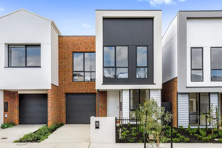 27 Holzer Crescent, Braybrook VIC 3019
