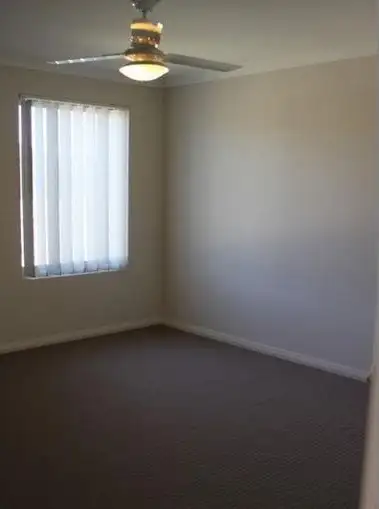 Second view of Homely house listing, 7 Cinnabar Bend, Aveley WA 6069