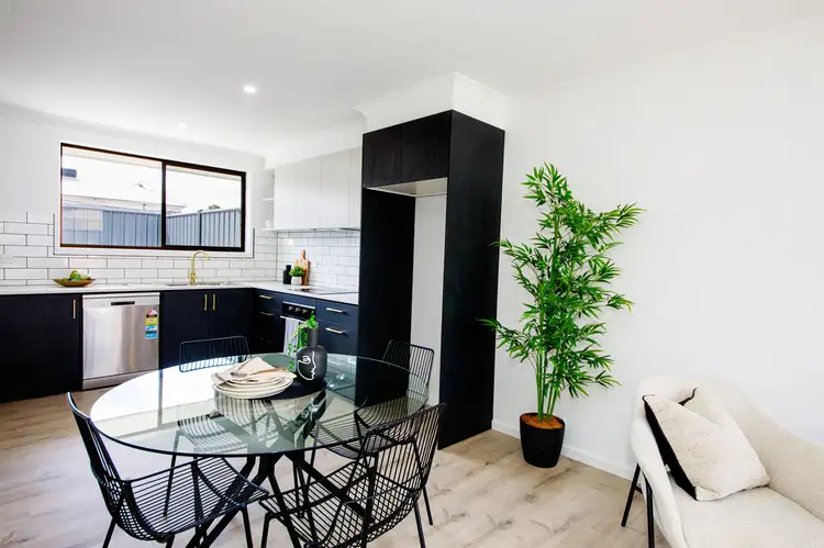 Fourth view of Homely block of units listing, 1,2,4,5/5 Pinniger Street, Yarrawonga VIC 3730