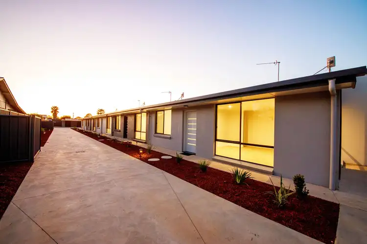 Seventh view of Homely block of units listing, 1,2,4,5/5 Pinniger Street, Yarrawonga VIC 3730
