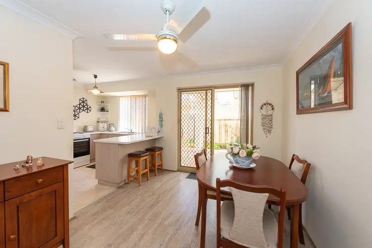 Sixth view of Homely villa listing, 21/2 Theakston Green, Leeming WA 6149