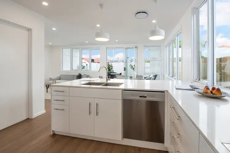 Sixth view of Homely house listing, 2/68 Nudgee Road, Hamilton QLD 4007