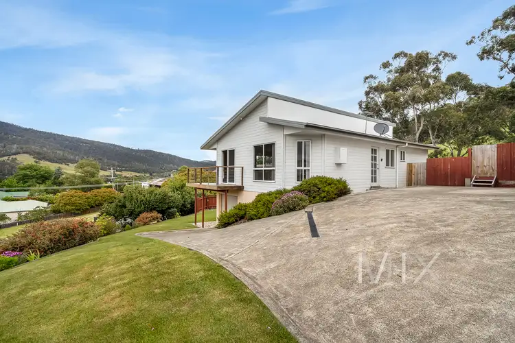 2/23 Frankcomb Street, Huonville TAS 7109
