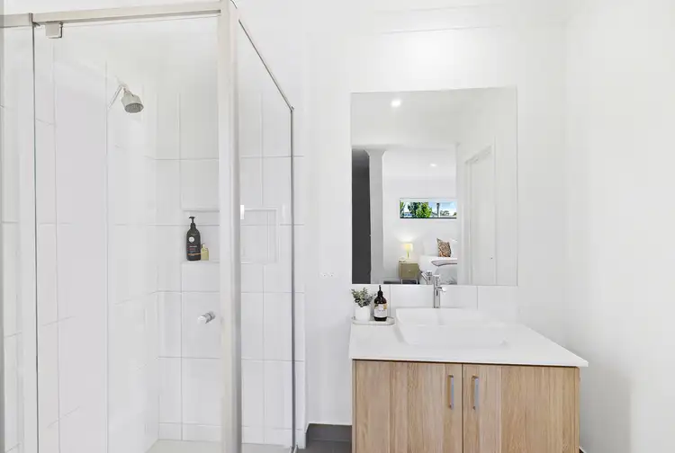 Sixth view of Homely house listing, 7 Stewart Court, Warrnambool VIC 3280