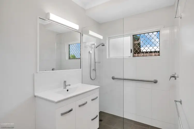 Sixth view of Homely unit listing, 1/16 Hay Street, Mount Sheridan QLD 4868