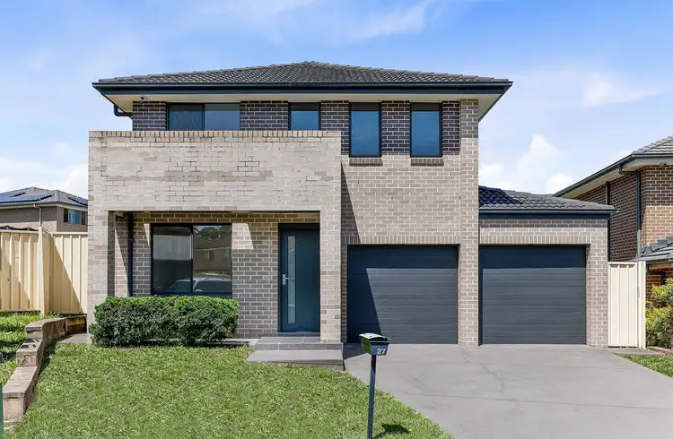 27 Boab Place, Casula NSW 2170