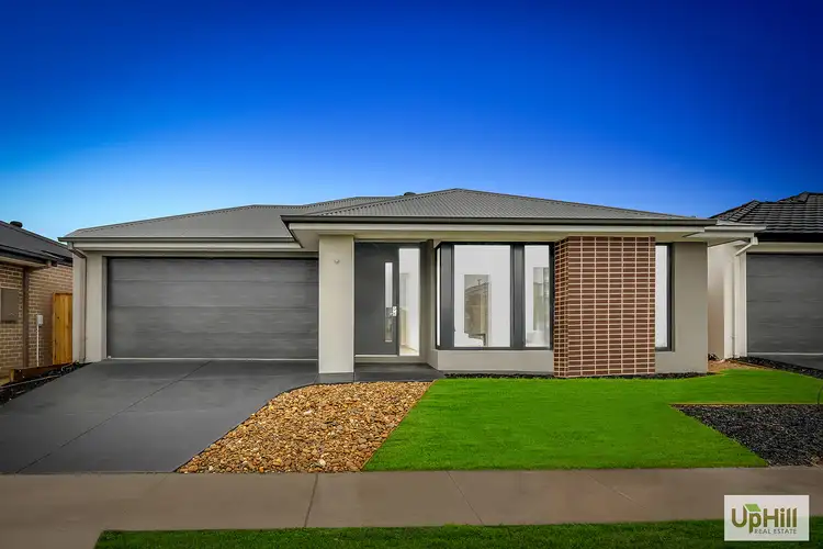 5 Glory Street, Clyde North VIC 3978