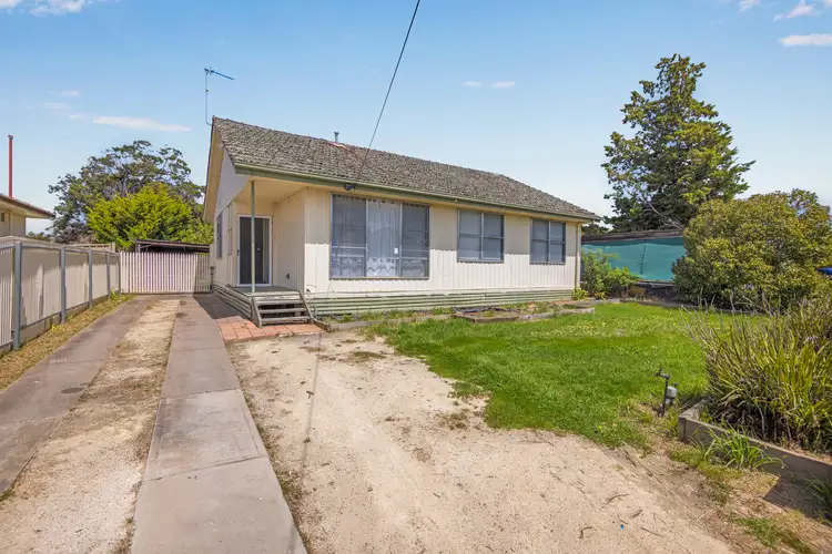 Seventh view of Homely house listing, 2 Knight Place, Horsham VIC 3400