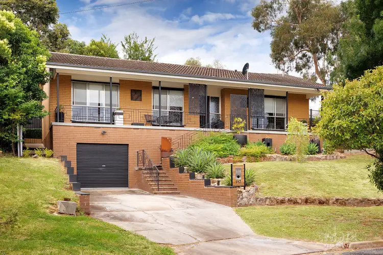 397 GAYVIEW CRESCENT, Lavington NSW 2641