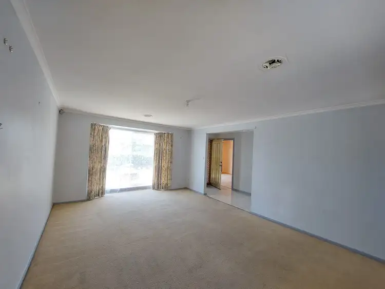 Fifth view of Homely house listing, 14 Whitsunday Drive, Hoppers Crossing VIC 3029