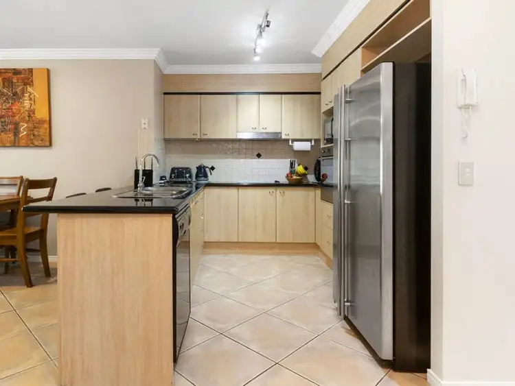 Sixth view of Homely unit listing, 12/82-86 Limetree Parade, Runaway Bay QLD 4216