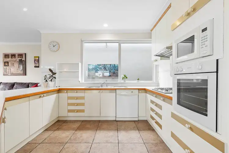 Fourth view of Homely townhouse listing, 1/198 Nepean Highway, Aspendale VIC 3195