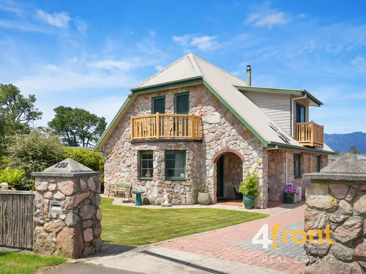 136 Main Street, Sheffield TAS 7306
