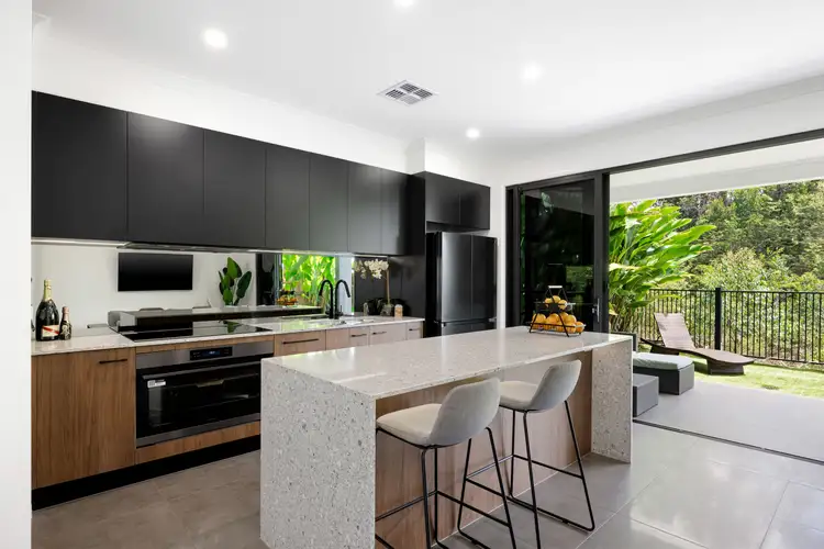 26 Palm Forest Circuit, Forest Glen QLD 4556