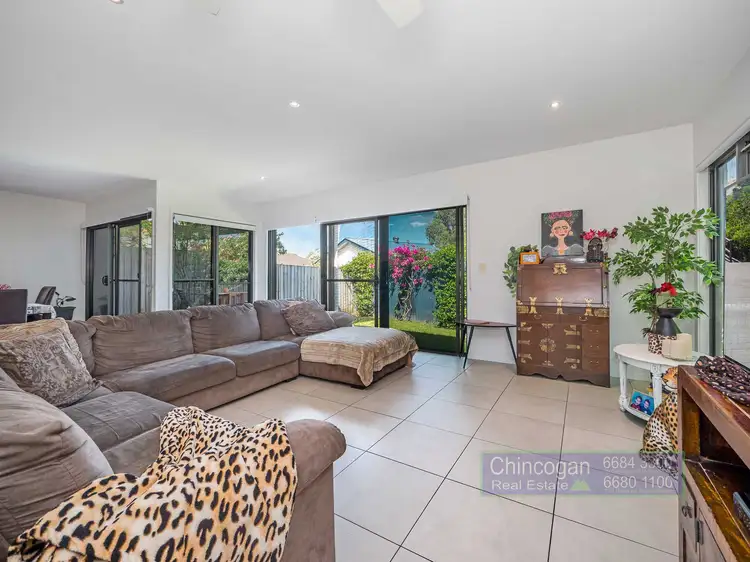 Third view of Homely house listing, 2/6 Hart Court, Ocean Shores NSW 2483