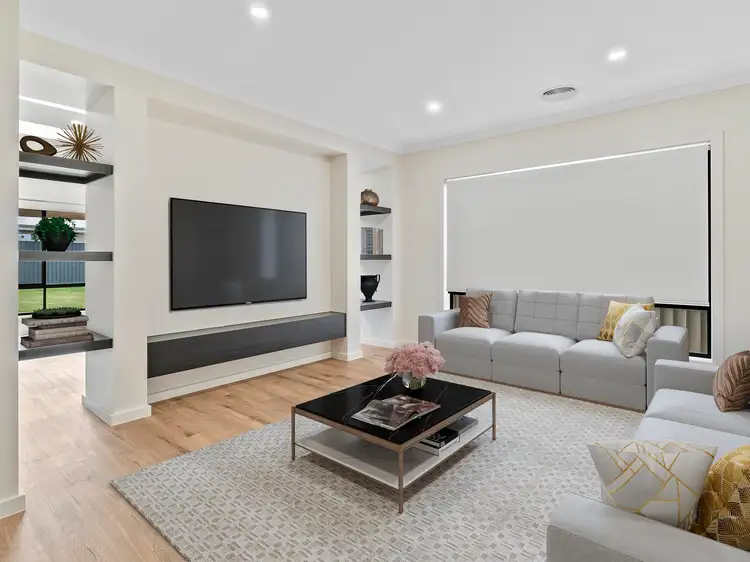 Fifth view of Homely house listing, 5 Oasis Crescent, Yarrawonga VIC 3730