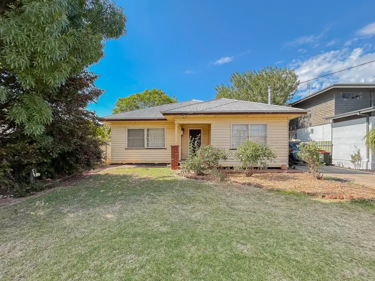 5 Canonsgate Avenue, Kerang VIC 3579