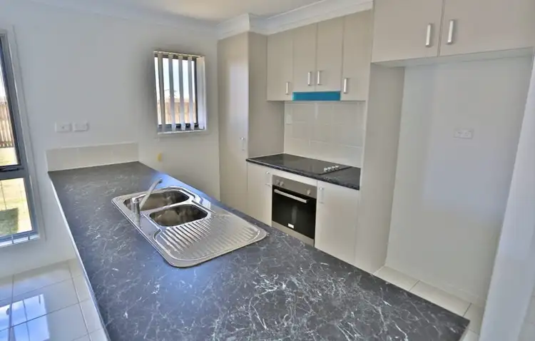 Fifth view of Homely house listing, 2 Aqua Lane, Mulambin QLD 4703