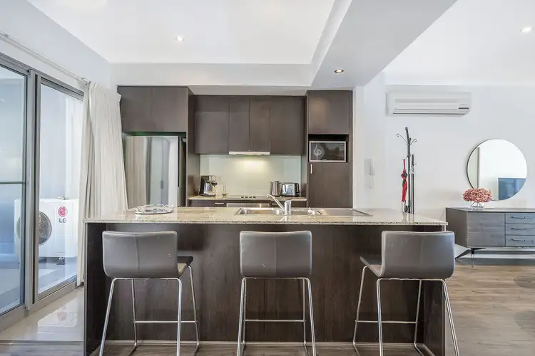 Fifth view of Homely apartment listing, 25/3 The Palladio, Mandurah WA 6210