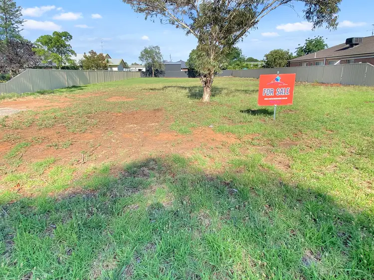 33 Daalbata Rd., Leeton NSW 2705