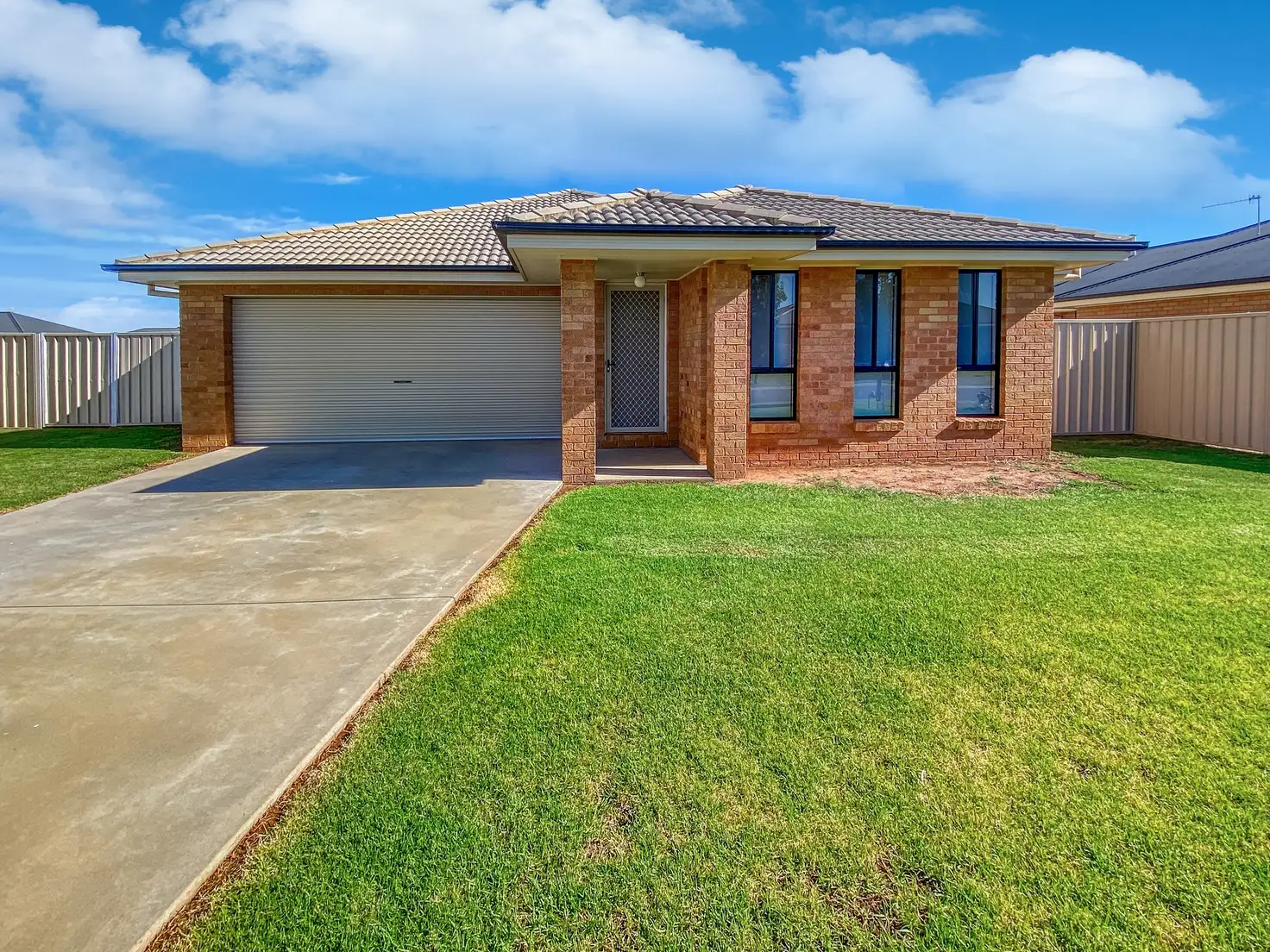 Main view of Homely house listing, 21 Lake Paddock Drive, Leeton NSW 2705