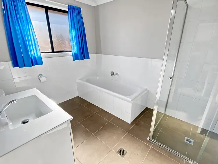 Fifth view of Homely house listing, 21 Lake Paddock Drive, Leeton NSW 2705