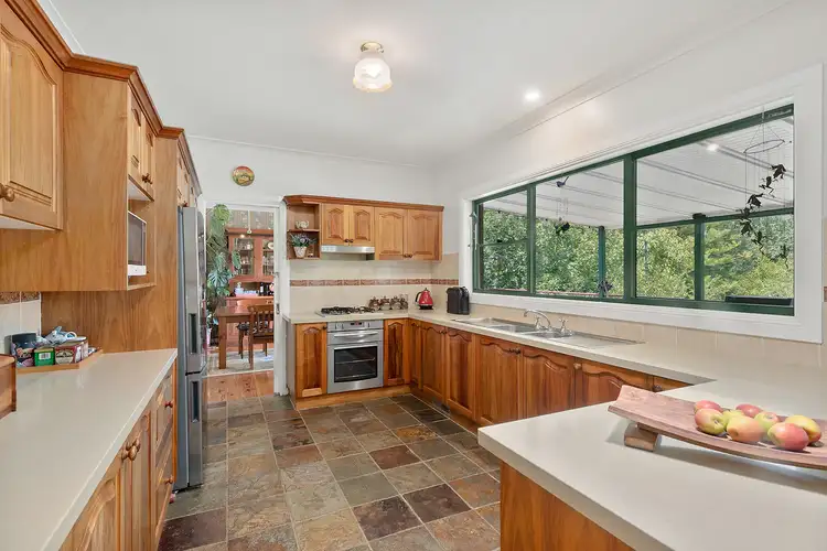 Sixth view of Homely house listing, 2 Marchmont Drive, Mittagong NSW 2575