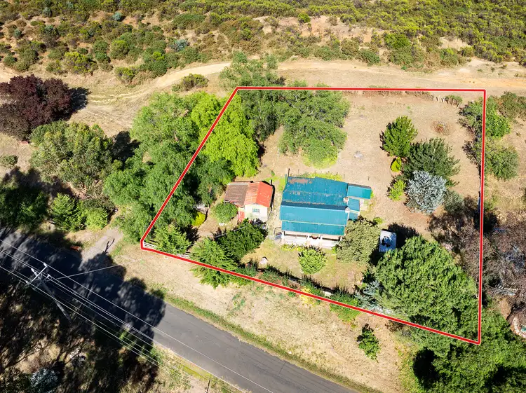 11 Adelaide Street, Chewton VIC 3451