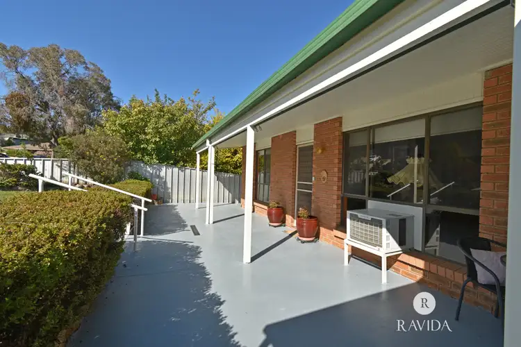 8 BAKULIS COURT, Beechworth VIC 3747