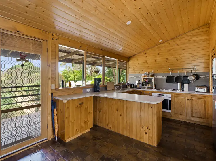 Sixth view of Homely house listing, 7 Spring Court, Strathbogie VIC 3666