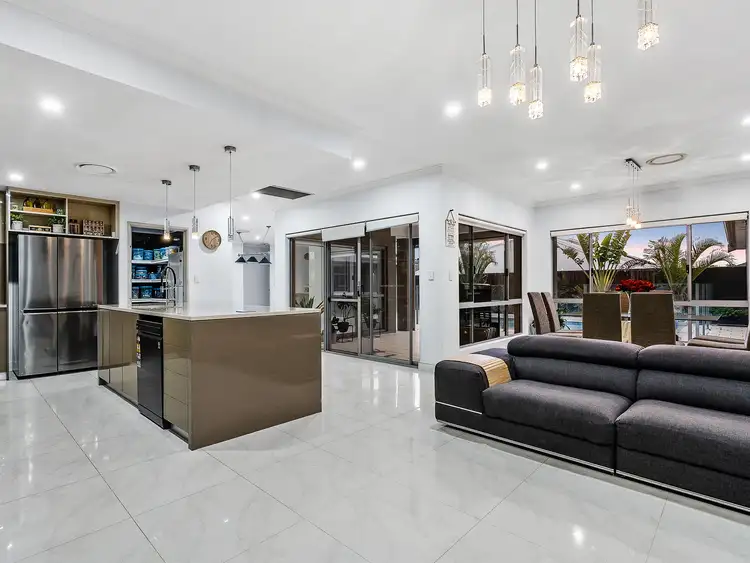 Seventh view of Homely house listing, 4 Elmore Pass, Ellenbrook WA 6069