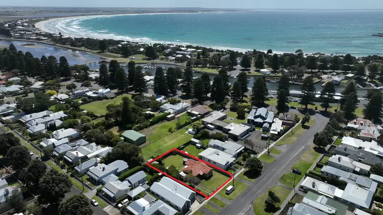 20 Campbell Street, Port Fairy VIC 3284