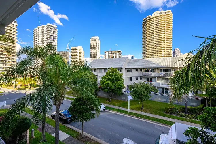 Fourth view of Homely unit listing, 6/1 Cronin Avenue, Main Beach QLD 4217