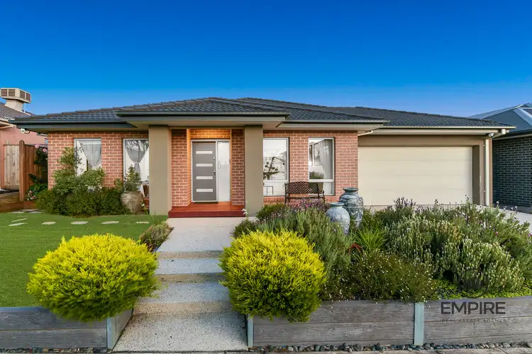 18 Capstone Street, Clyde VIC 3978