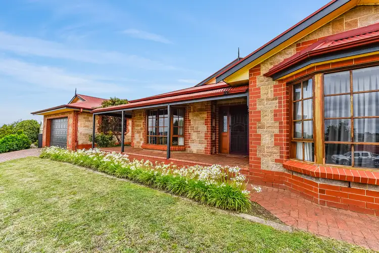 Fifth view of Homely house listing, 8 Highland Drive, Mount Gambier SA 5290