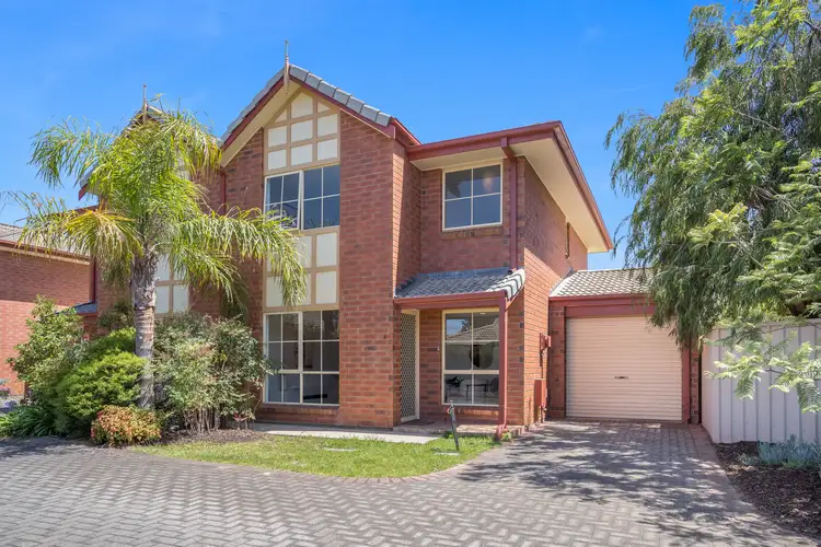 30 Fitzroy Avenue