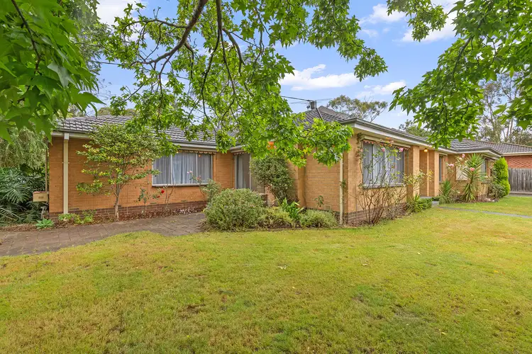 10 Birkenhead Drive, Kilsyth VIC 3137