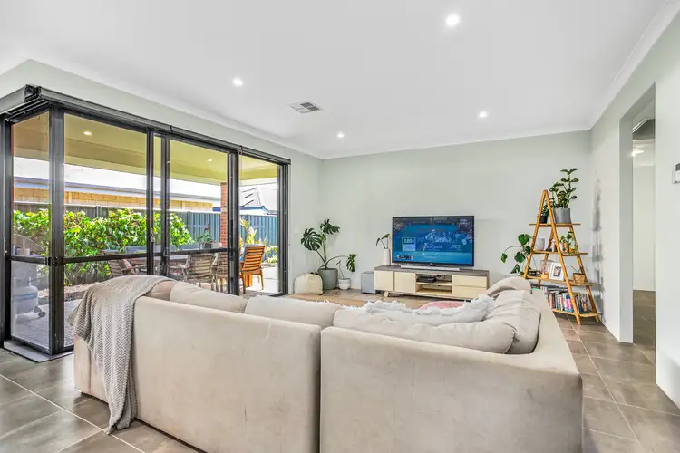 Fifth view of Homely house listing, 28 Charnwood Grove, Hilbert WA 6112