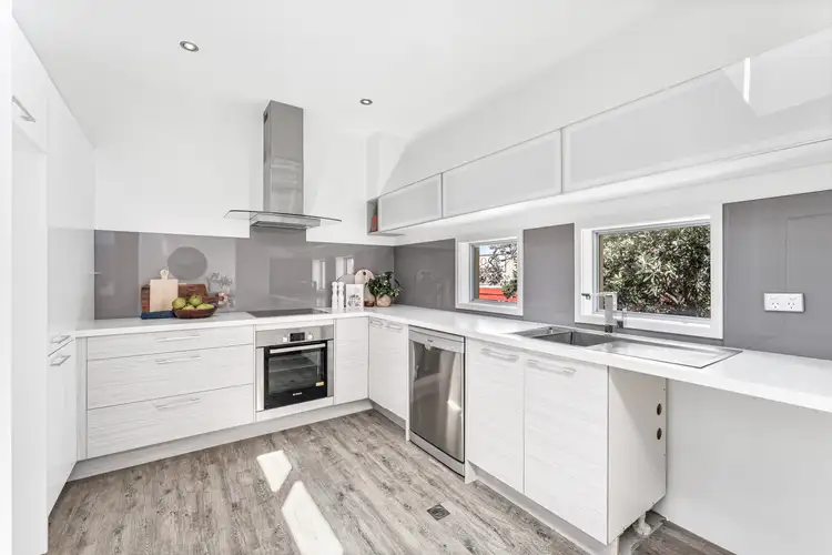 Third view of Homely apartment listing, 2/1a The Strand, Chelsea VIC 3196