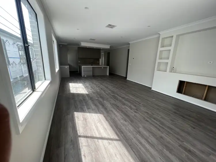 Second view of Homely house listing, 32 Aporta Avenue, Tarneit VIC 3029