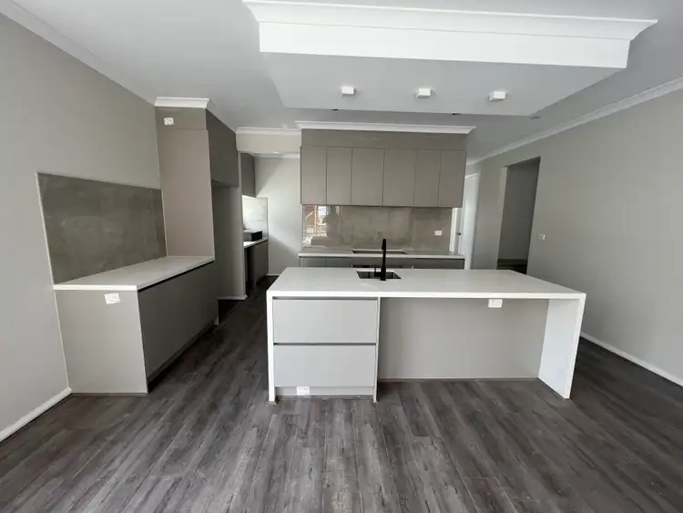 Fourth view of Homely house listing, 32 Aporta Avenue, Tarneit VIC 3029