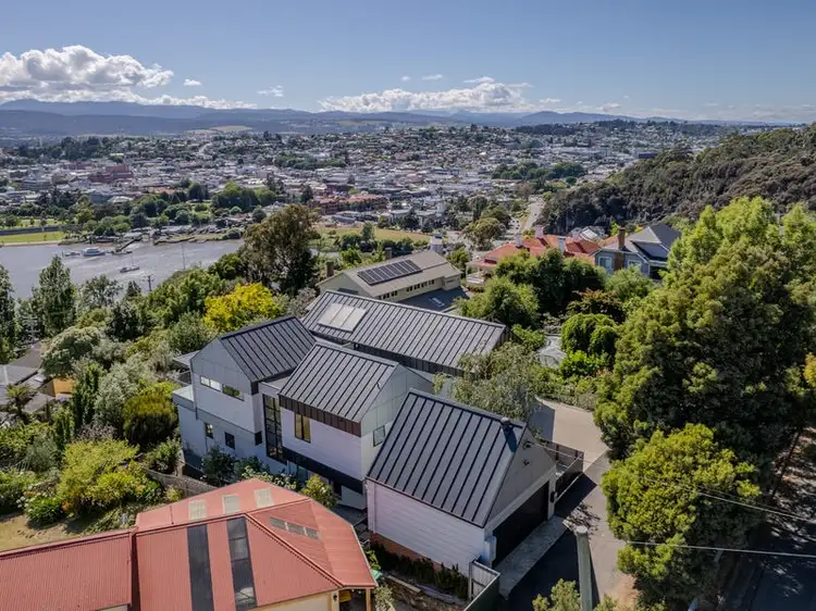 12 Bain Terrace, Trevallyn TAS 7250