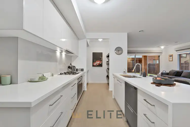 Second view of Homely house listing, 16 Graziers Crescent, Clyde North VIC 3978