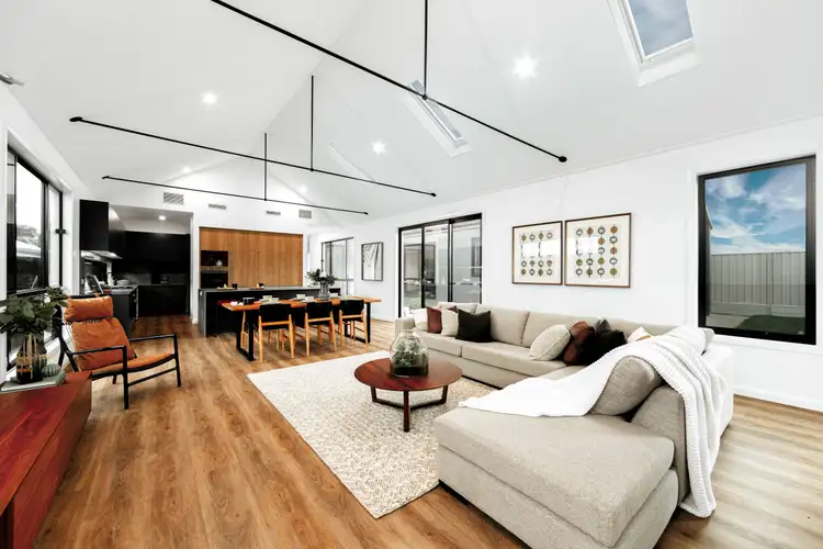 Sixth view of Homely house listing, 13 FREEMAN CRESCENT, Baranduda VIC 3691